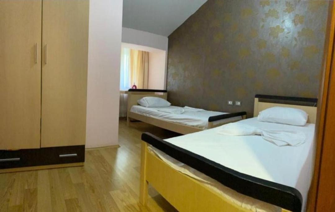 Hotel Kukesi Lin ภายนอก รูปภาพ